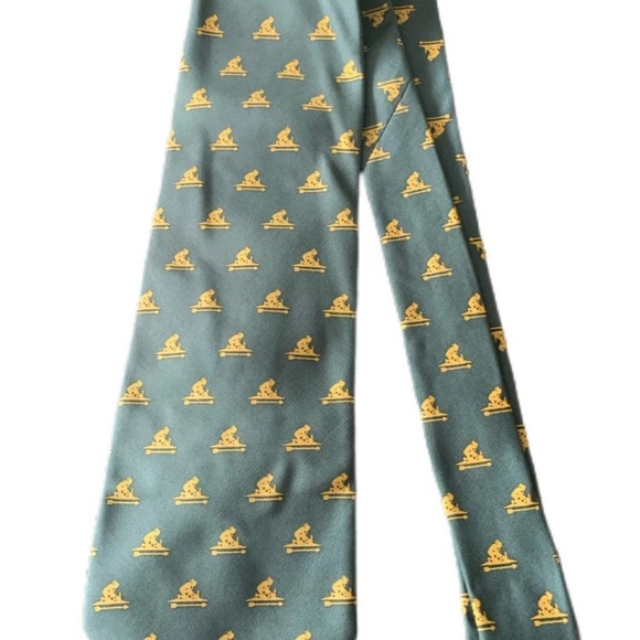Pre Owned Men’s Vineyard Vines Tie Necktie Green Gold Made In USA 100% Silk - Picture 3 of 6